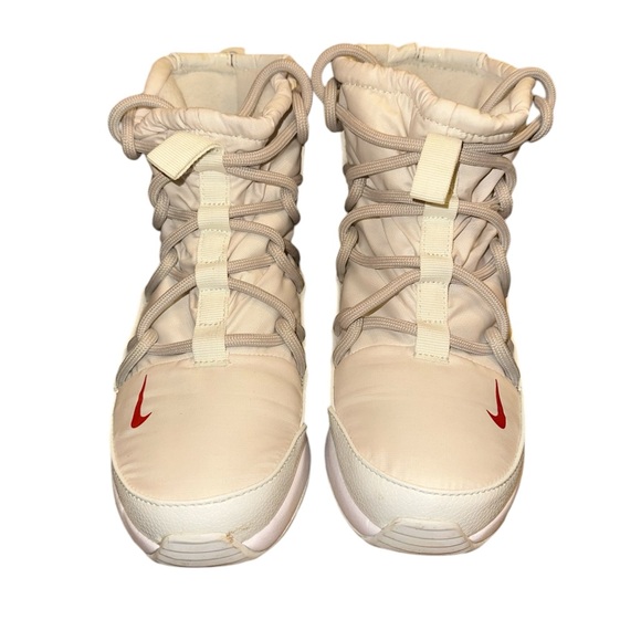 Nike Tanjun High Rise Women's Shoes - Picture 2 of 4